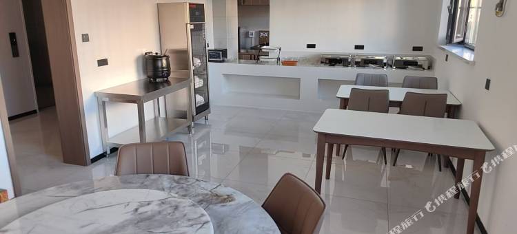 臻悦酒店(阿尔山火车站温泉景区店)图片