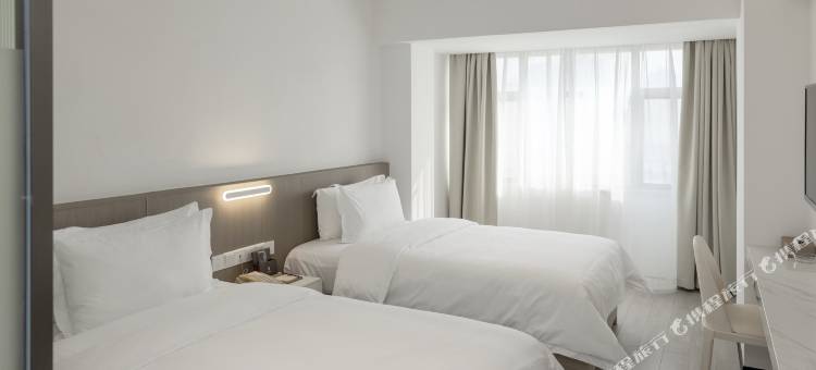 凯利酒店(钦州年年丰广场店)图片