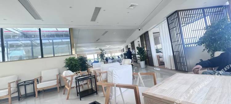 阳光酒店图片
