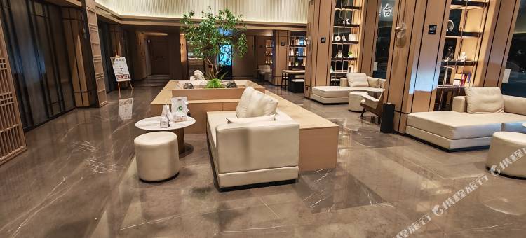 九华玉龙酒店(和田博物馆店)图片