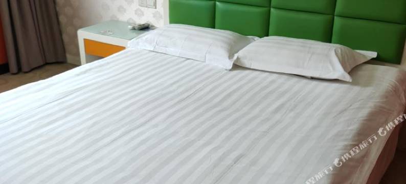 99旅馆连锁(上海青浦城中南路店)图片