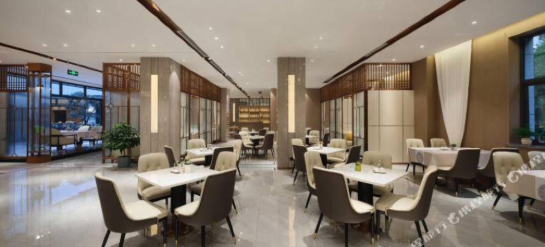 乐山汇人酒店(张公桥美食街店)图片