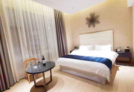 兰亭敍阳光酒店（枣阳汽车站店）外景图