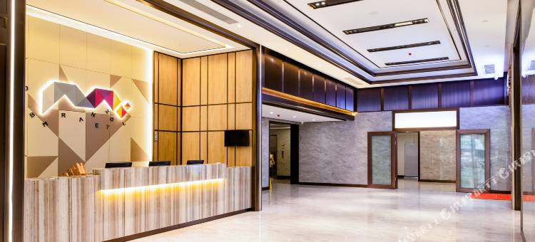 柏曼酒店(湛江广百百货人民广场店)图片