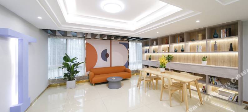 季纷•鑫业酒店(丽水学院店)图片