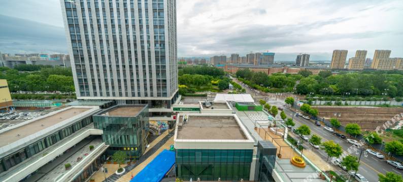 遇见影音公寓(龙湖大街万达店)图片