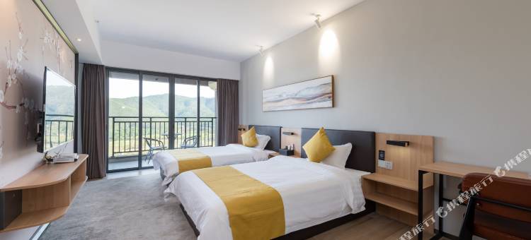 佛山鹭影菲拉别墅(高明美的鹭湖店)图片