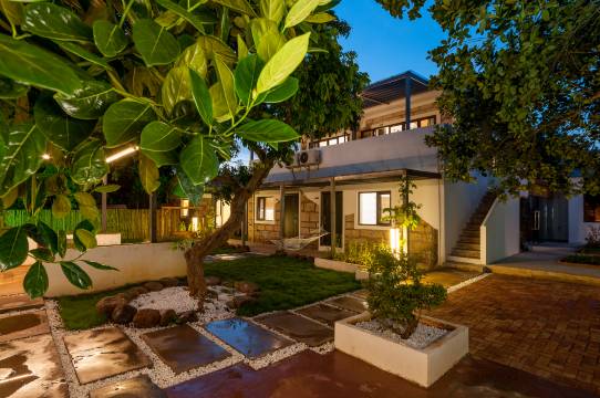 涠洲岛零境云珊民宿(贝壳沙滩店)