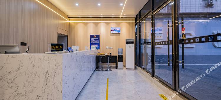 德全酒店(天坛东门地铁站店)图片