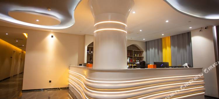 爱电竞酒店(淮滨西亚美悦广场店)图片