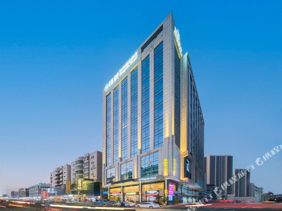 恒新酒店(东莞国贸中心元美地铁站店)