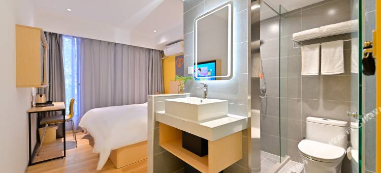 布丁严选酒店(上海中山公园店)图片