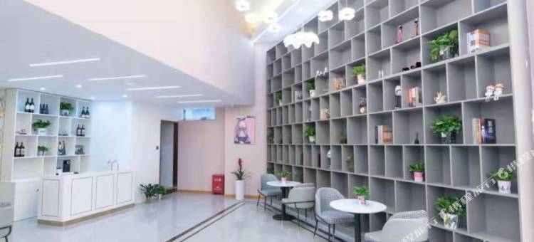 遂宁美怡酒店(遂宁万达广场政务服务中心店)图片