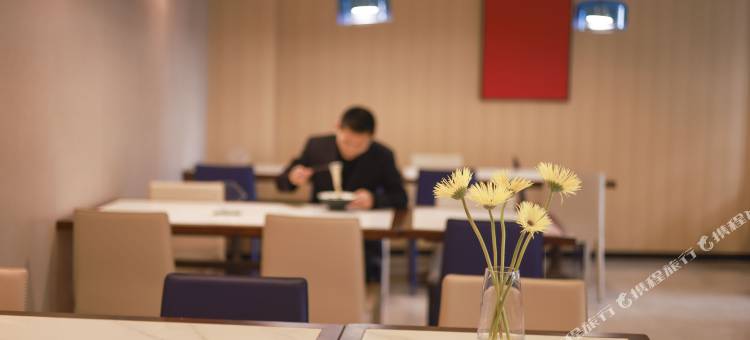 星程酒店(龙泉人民广场店)图片