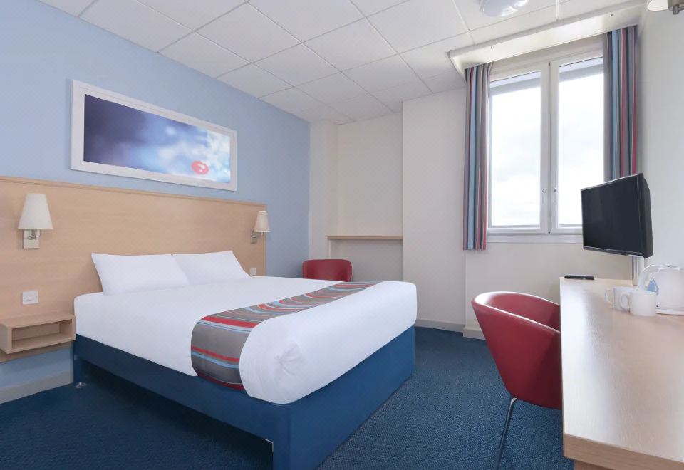 Travelodge Worcester Hotel Overview