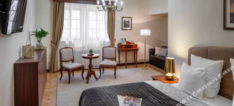 奥瑞斯酒店 由阿德雷兹生活(Hotel Aurus by Adrez)图片