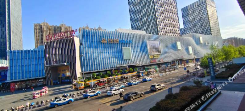 品家民宿(烟台万达广场店)图片