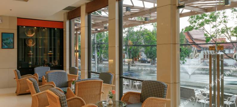 清迈阿莫拉塔佩酒店(Amora Thapae Hotel Chiang Mai)图片