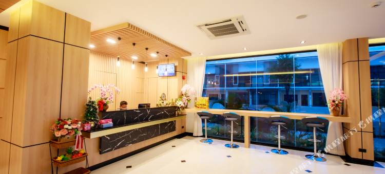 南奔锡里酒店(Siri Hotel Lumphun)图片