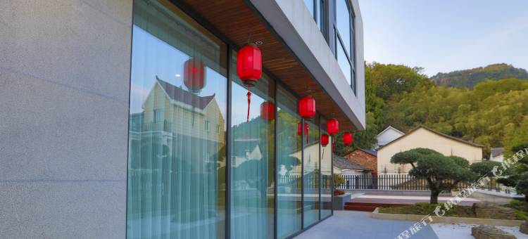 塘里居民宿(白露山风景区店)图片