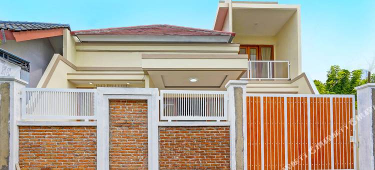 OYO 92209 康戈里科家庭民宿(Kanggo Riko Family Homestay Mitra Reddoorz)图片