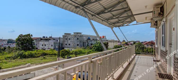 奥酒店 普特里家庭旅馆 靠近SPBU 14.282.694(艾尔希塔姆)(Hotel O Putri Homestay Syariah Near Spbu 14.282.694 (Air Hitam))图片