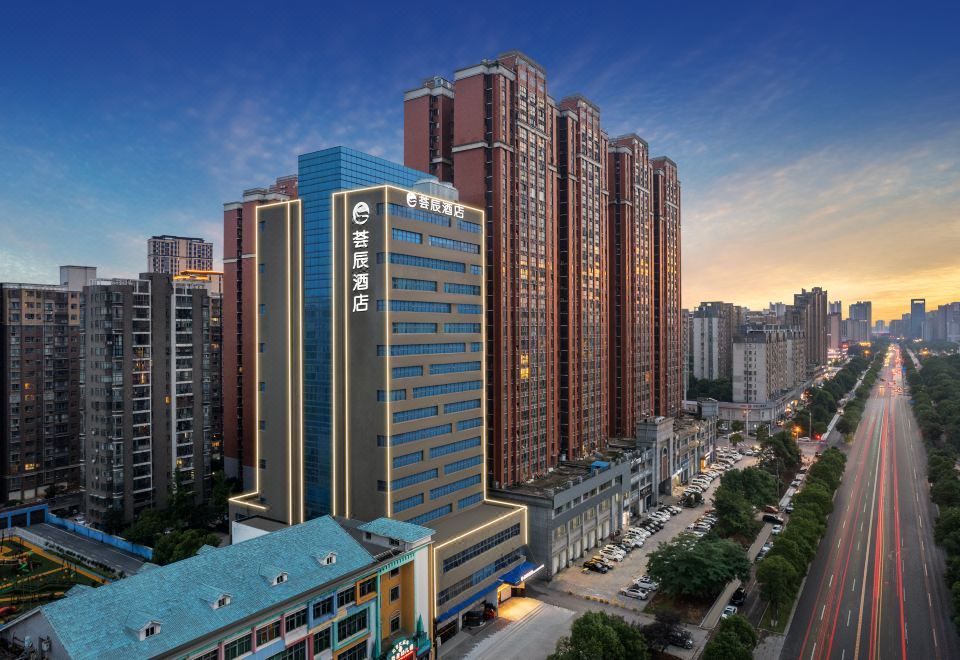 荟辰酒店(宁乡金洲大道一中店)外景图