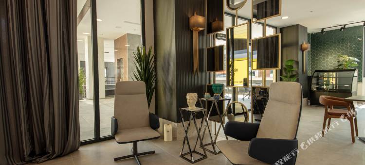 V中心酒店(V Center Hotel)图片