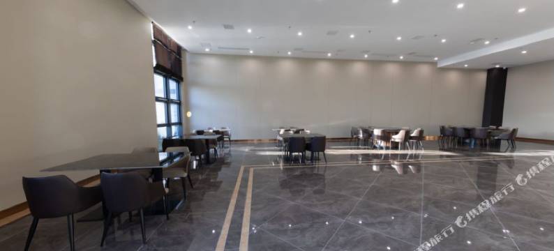 青岛胶州富华豪生酒店(胶东机场少海国家湿地公园店)图片