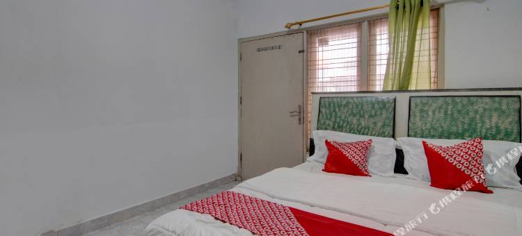 OYO 92833 彭吉纳悉尼亚旅馆(OYO 92833 Penginapan Syariah)图片
