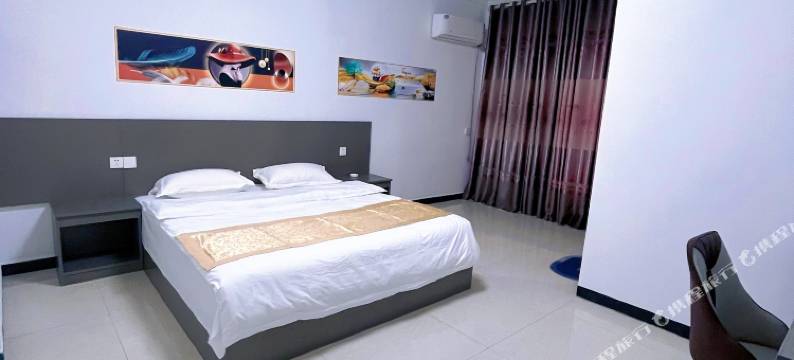 鸿运旅馆(南昌县科技学院店)图片