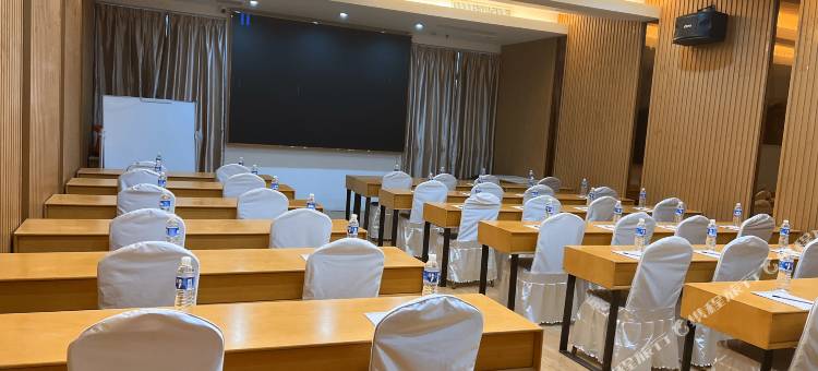 艺龙瑞云酒店(武汉中南路地铁站店)图片