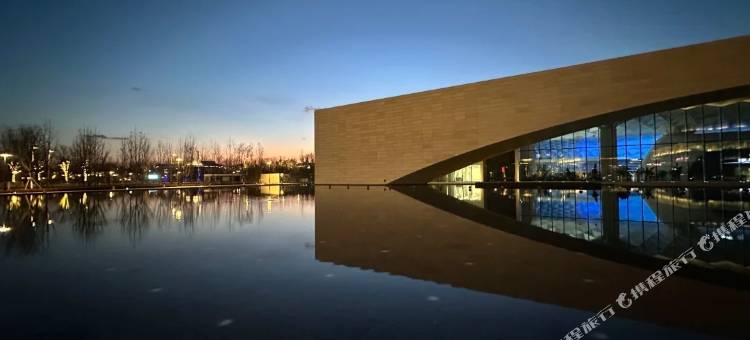 金孔雀都市花园国际酒店(雄安新区容城政务中心店)图片