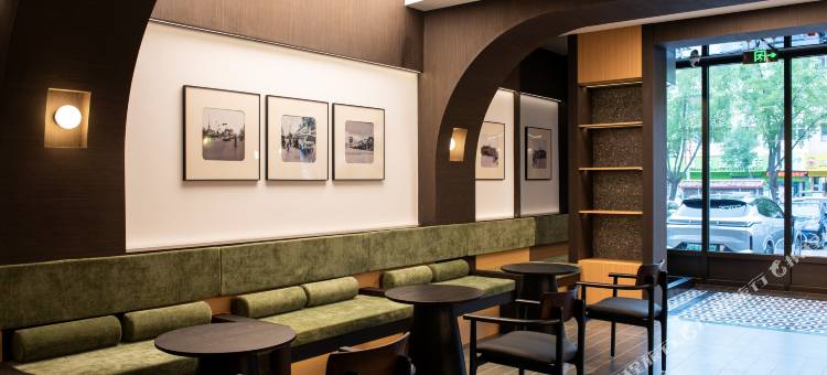 SFEEL设计师酒店(吴忠万达广场店)图片