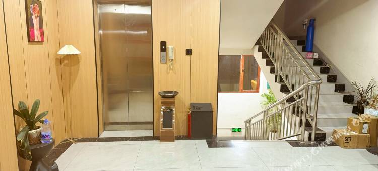 札达鑫晨酒店图片