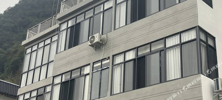 明仕山前月下民宿图片