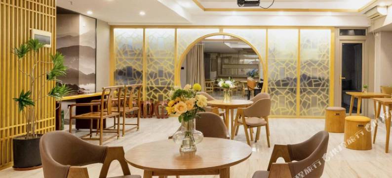 柒悦复式loft公寓(广州花都融创文旅城店)图片