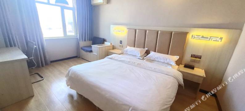 苹果之歌精品酒店(喀什团结路美食街店)图片