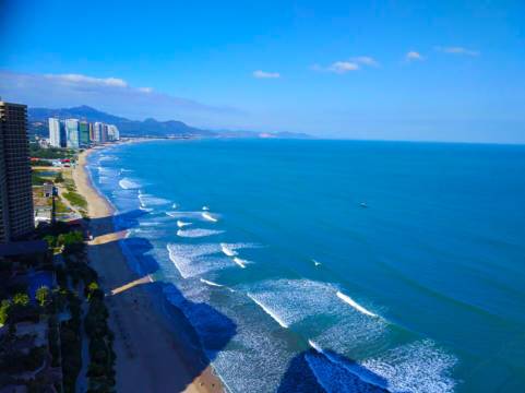 双月湾沙滩五星度假公寓(虹海湾一期店)