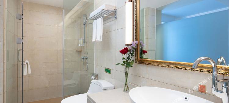 维也纳国际酒店(长沙岳麓山滨江大学城店)图片