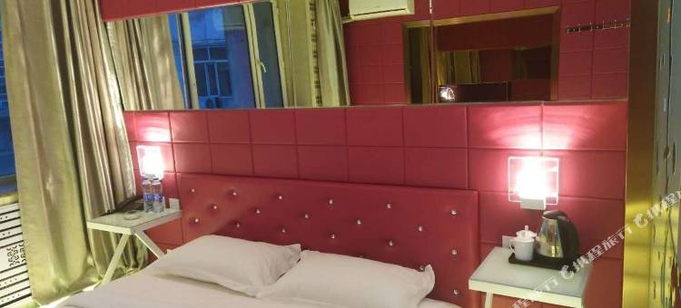 依兰爱琴海时尚主题宾馆图片