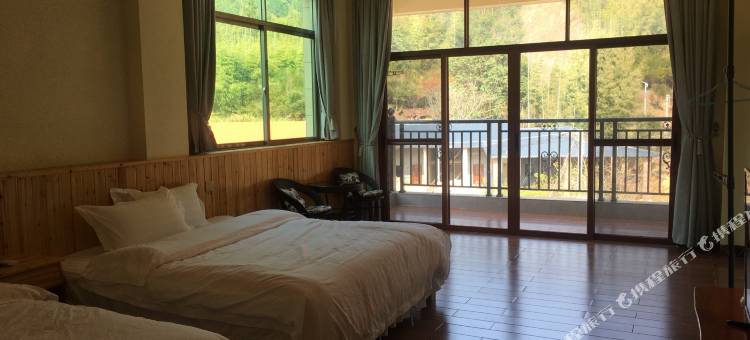 南昆山阿途木山庄图片