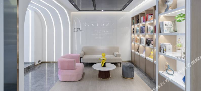 西安兴庆宫交通大学地铁站轻居酒店图片