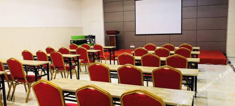 青皮树酒店(连云港海州公园店)图片