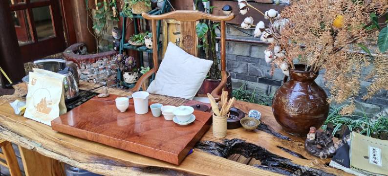 仁怀半山花语咖啡驿站图片