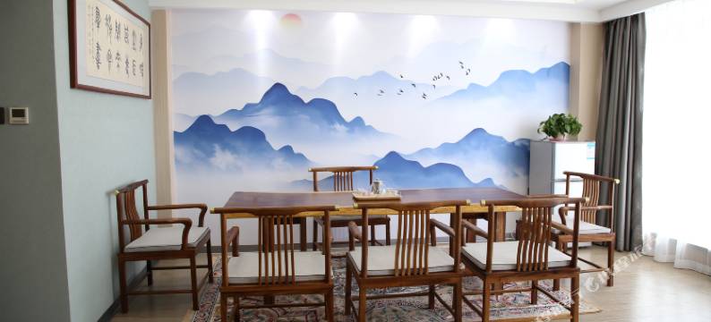 锡林浩特鑫泰源酒店(维多利广场汽车站店)图片