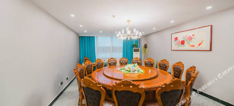 天佳假日酒店(南京天印大道地铁站店)图片