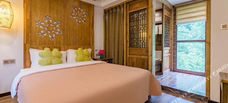 花筑·壹城一家客栈(张家界国家森林公园东大门店)图片