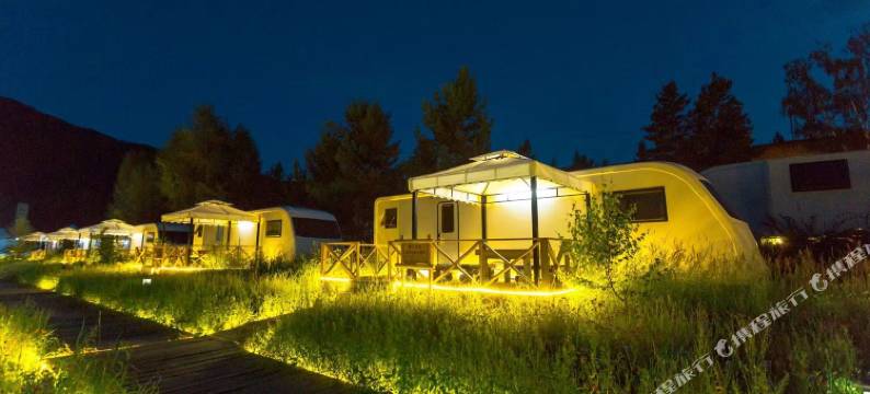 喀纳斯邦吉特房车营地图片