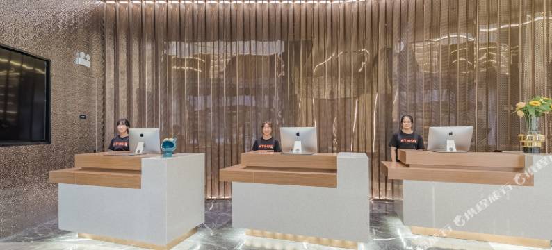 苏州吴江东太湖水秀街亚朵酒店图片